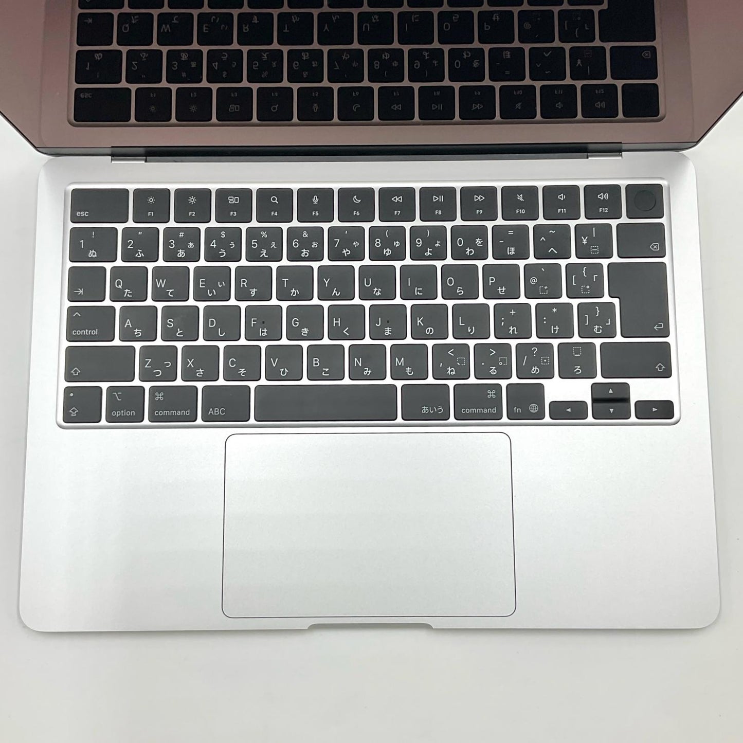 【全額返金保証】【最速発送】Apple MacBook Air 13.6インチ 2025 Apple M4 16GB SSD 256GB シルバー 100% 超美品 動作確認済