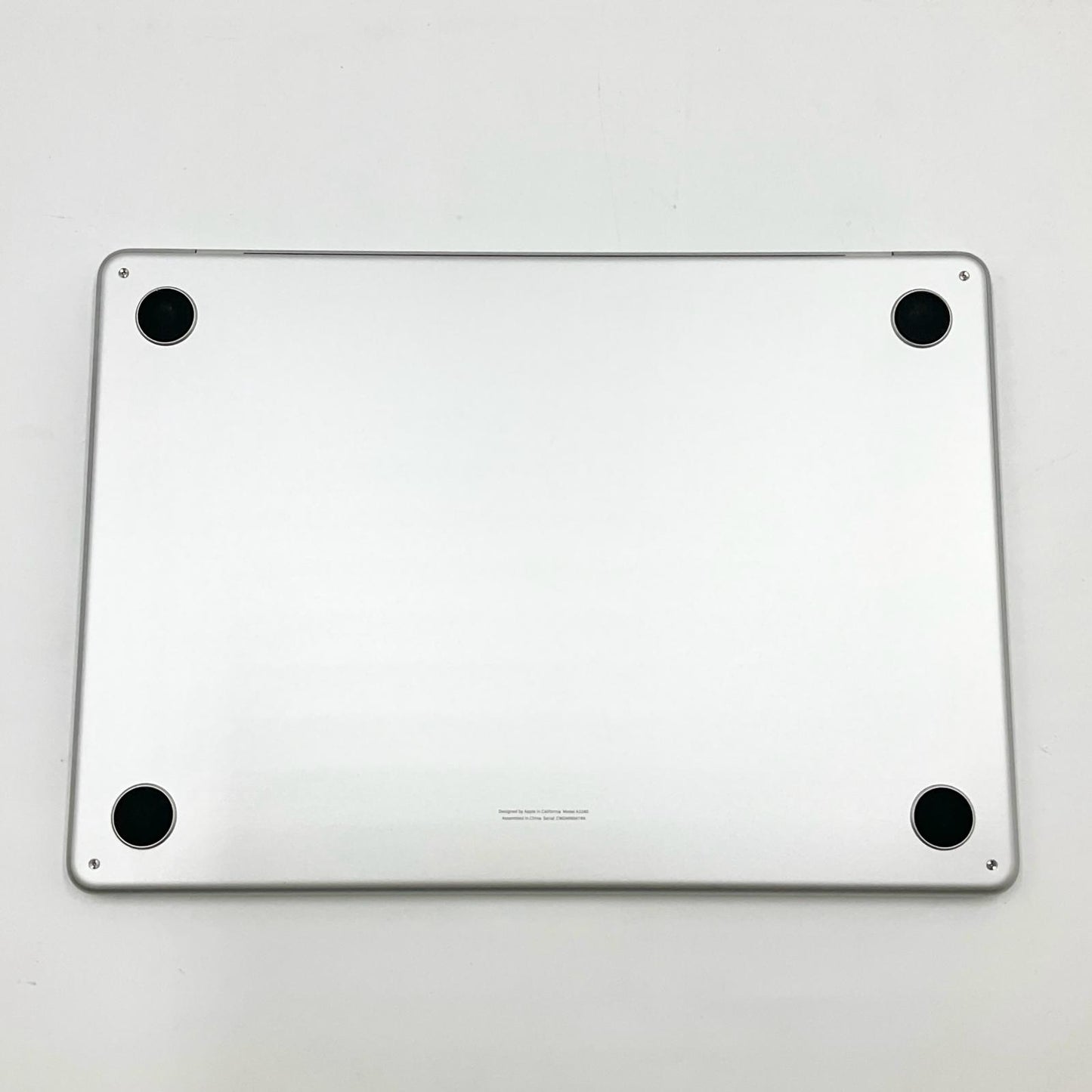 【全額返金保証】【最速発送】Apple MacBook Air 13.6インチ 2025 Apple M4 16GB SSD 256GB シルバー 100% 超美品 動作確認済