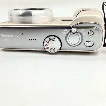 【全額返金保証】【最速発送】Panasonic コンパクトデジタルカメラ LUMIX DMC-TZ1 動作確認済