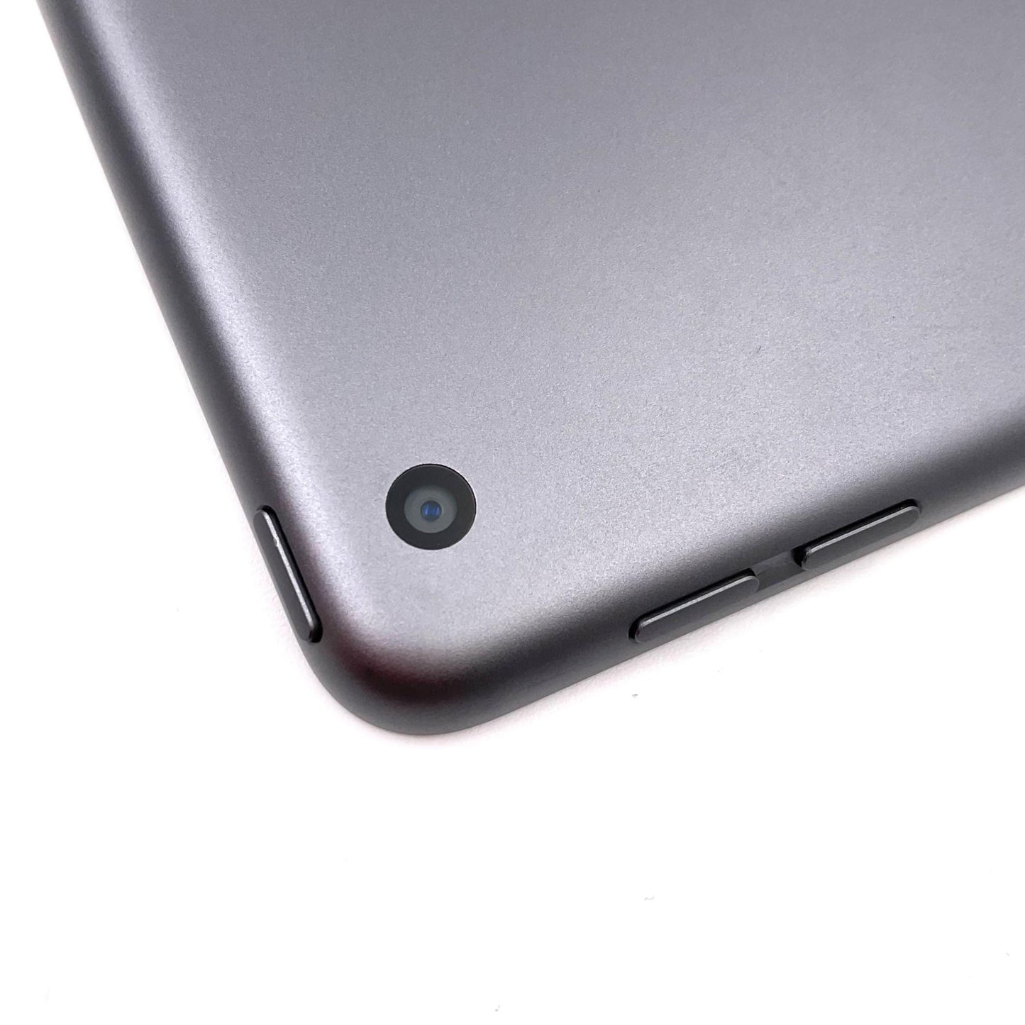 【全額返金保証】【最速発送】Apple iPad iPad 10.2インチ 第8世代 32GB スペースグレイ Wi-Fi 美品 動作確認済