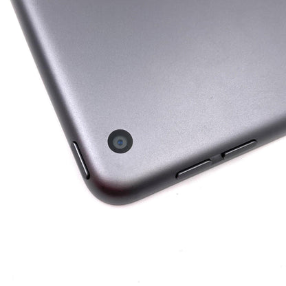 【全額返金保証】【最速発送】Apple iPad iPad 10.2インチ 第8世代 32GB スペースグレイ Wi-Fi 美品 動作確認済