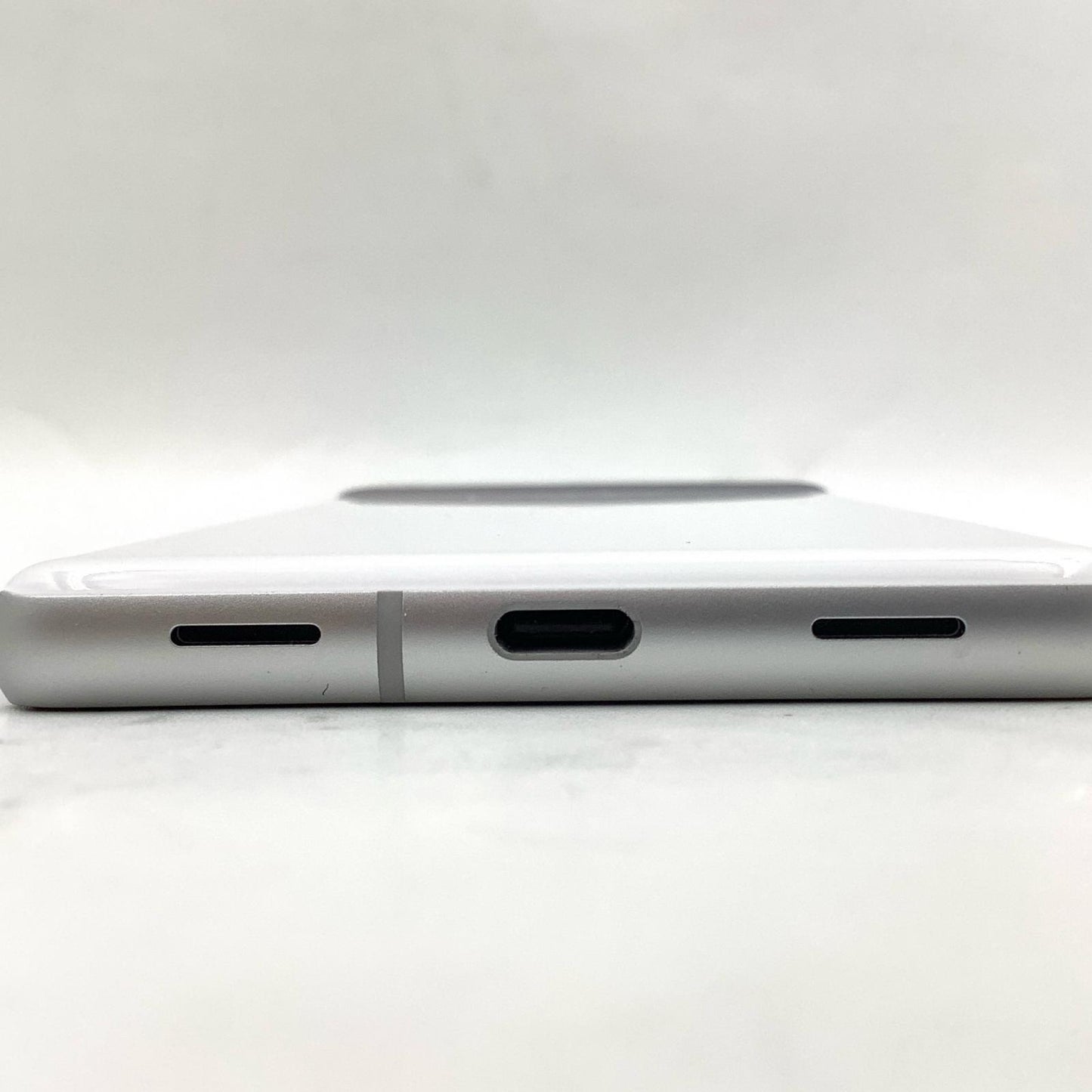 【全額返金保証】【最速発送】Google Pixel 7a 128GB スノー Softbank SIMフリー G82U8 白ロム 超美品 動作確認済