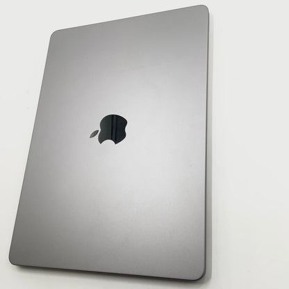 【全額返金保証】【最速発送】Apple MacBook Air 13インチ 2022 Apple M2 8GB M.2 SSD 256GB スペースグレイ 97% 美品 動作確認済