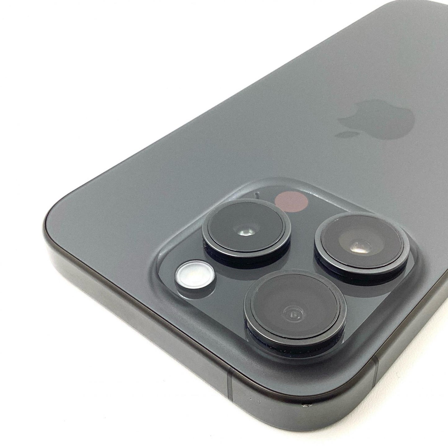 【全額返金保証】【最速発送】Apple iPhone iPhone 15 Pro 256GB ブラックチタニウム SIMフリー 白ロム 動作確認済 89%