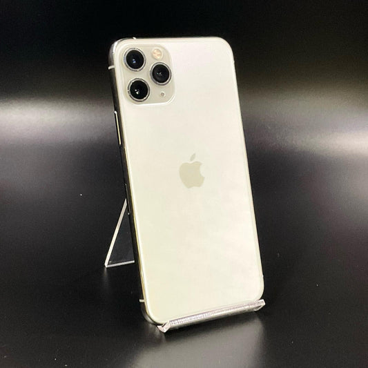 【全額返金保証】【最速発送】Apple iPhone iPhone 11 Pro 256GB シルバー docomo 白ロム 動作確認済 78%