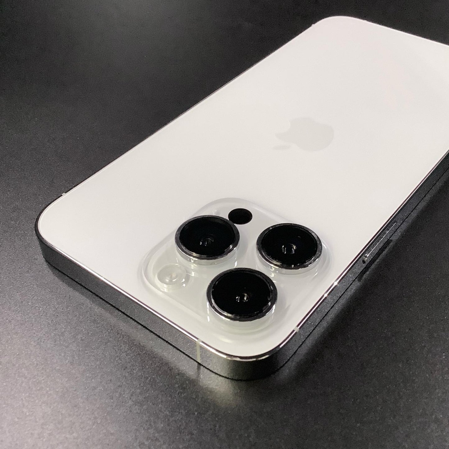 【全額返金保証】【最速発送】Apple iPhone iPhone 14 Pro Max 512GB シルバー SIMフリー 動作確認済 85.4%