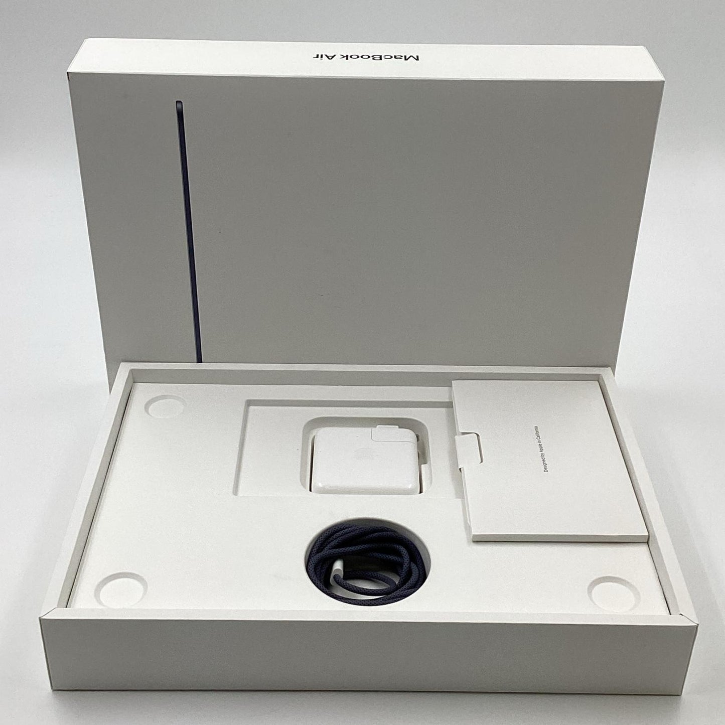 【全額返金保証】【最速発送】Apple MacBook Air 13インチ 2024 Apple M3 16GB SSD 512GB ミッドナイト 99.5% 超美品 動作確認済