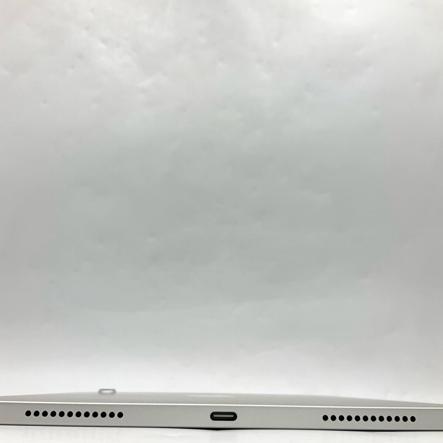 【全額返金保証】【最速発送】Apple iPad iPad 11インチ 128GB シルバー Wi-Fi 超美品 動作確認済