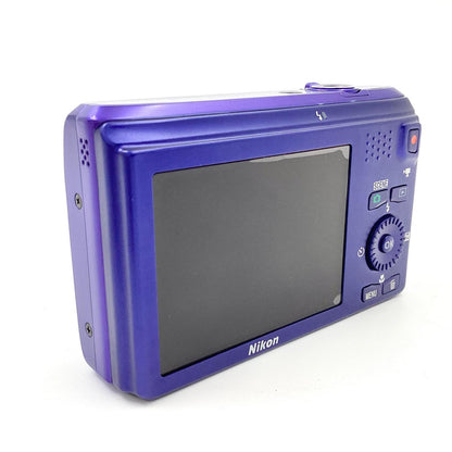 【全額返金保証】【最速発送】Nikon コンパクトデジタルカメラ COOLPIX S6300 [スタイリッシュブルー] 動作確認済