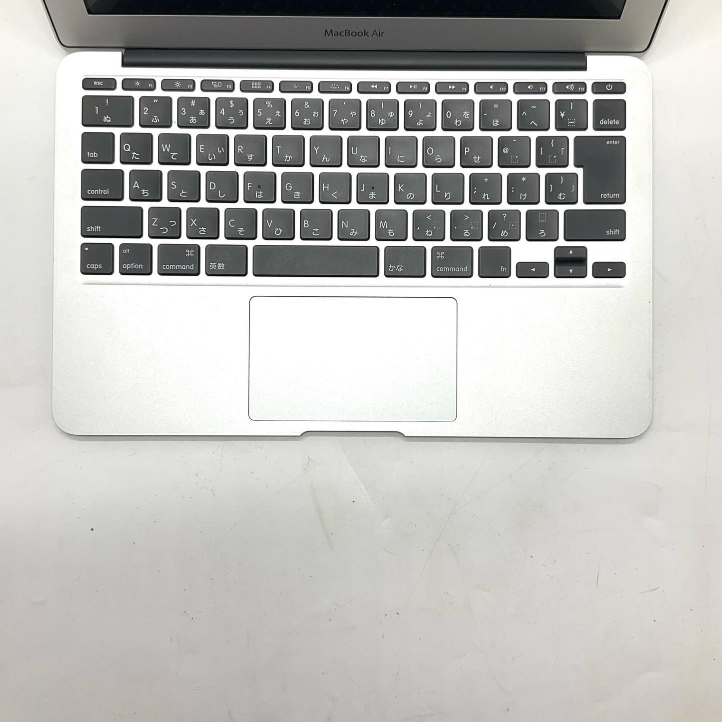 【全額返金保証】【最速発送】Apple MacBook Air 11インチ 2013 1.3 GHz Intel Core i5 4GB SSD 128GB シルバー 動作確認済
