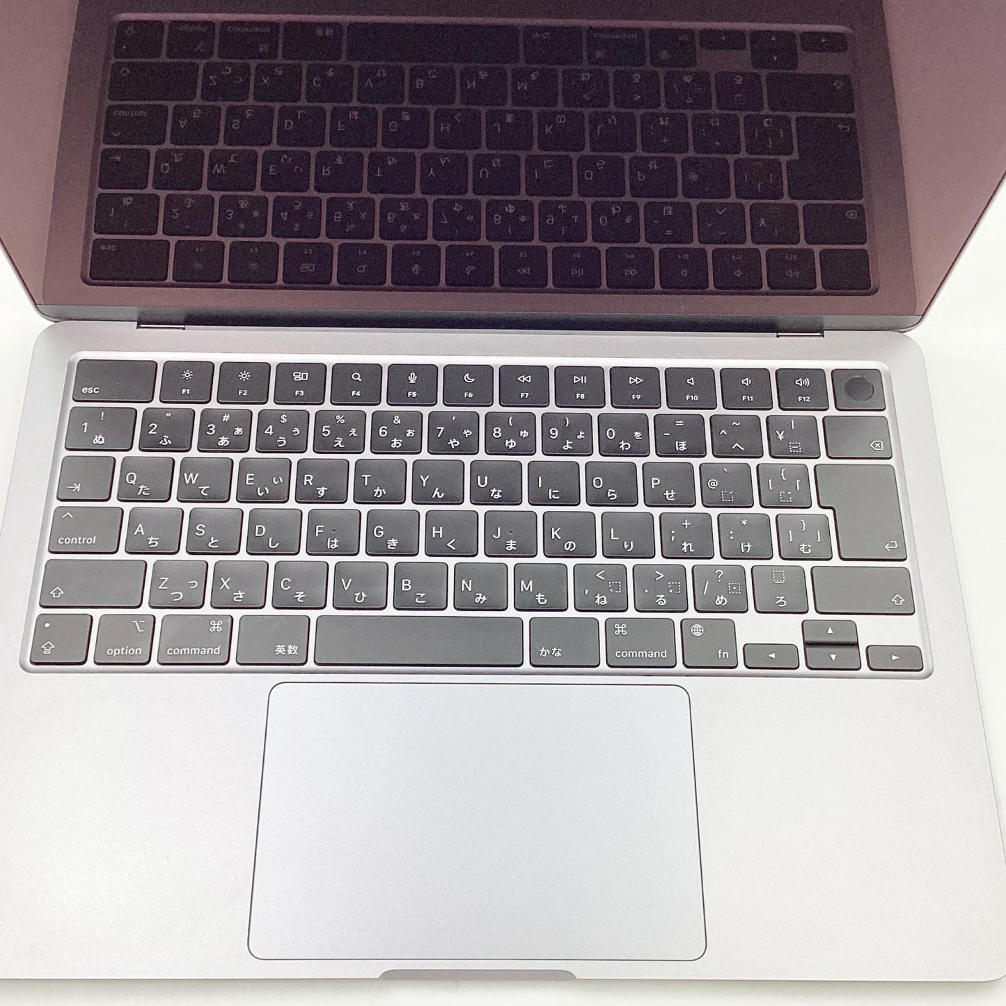 【全額返金保証】【最速発送】Apple MacBook Air 13インチ 2022 M2 8GB SSD 256GB スペースグレイ 100% 美品 動作確認済