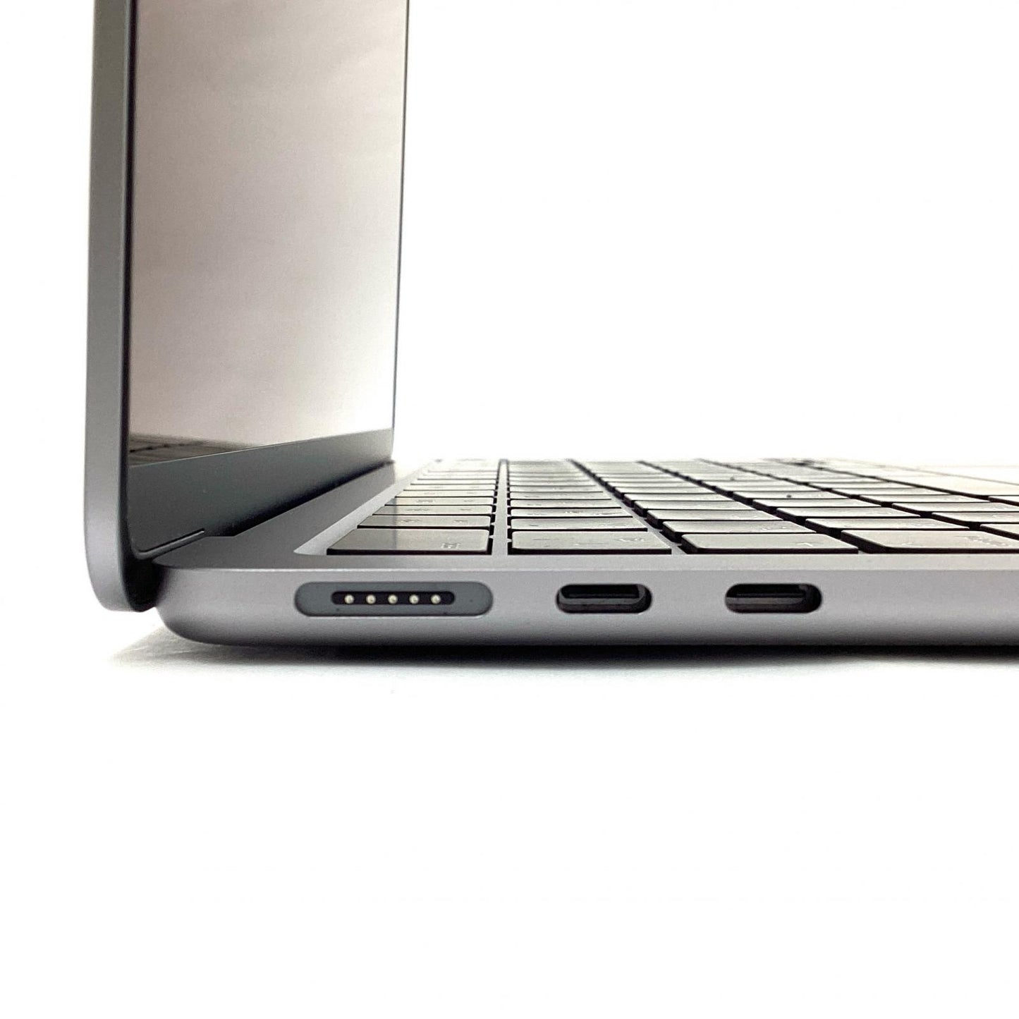 【全額返金保証】【最速発送】Apple MacBook Air 13インチ 2022 M2 8GB SSD 256GB スペースグレイ 100% 美品 動作確認済
