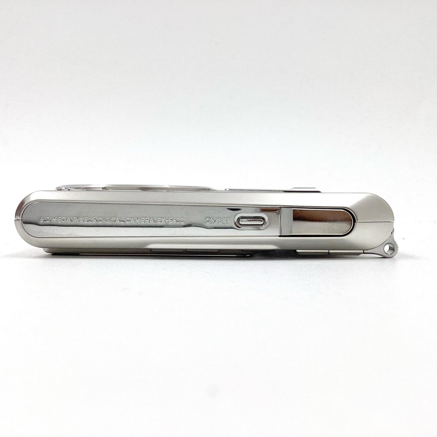 【全額返金保証】【最速発送】CASIO コンパクトデジタルカメラ EXILIM EX-S600 シルバー 動作確認済