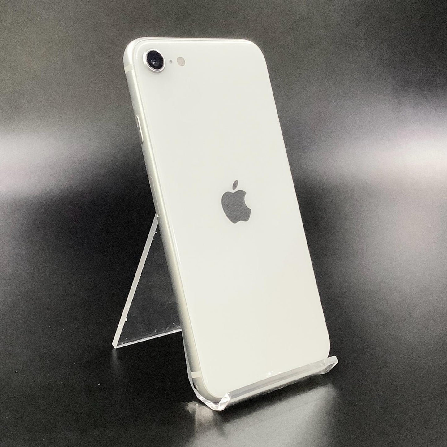【全額返金保証】【最速発送】Apple iPhone iPhone SE（第2世代） 64GB ホワイト SIMフリー 白ロム 動作確認済 73%