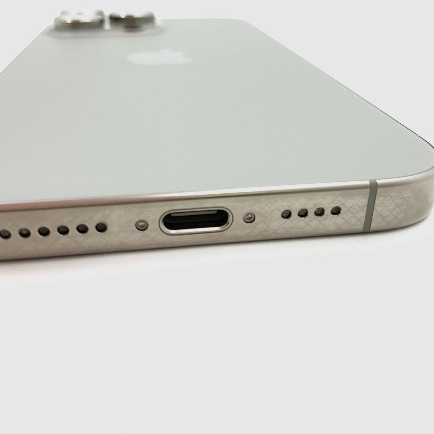 【全額返金保証】【最速発送】Apple iPhone iPhone 16 Pro Max 512GB ナチュラルチタニウム SIMフリー 美品 動作確認済 97%
