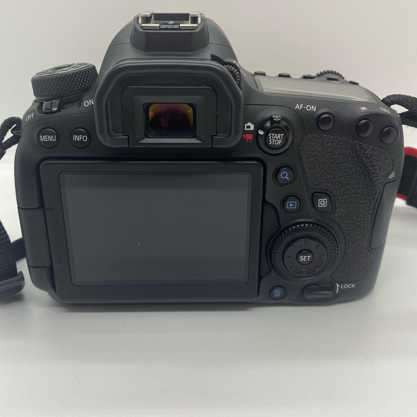 【全額返金保証】【最速発送】Canon デジタル一眼 EOS 6D Mark II ボディ ブラック 美品 動作確認済