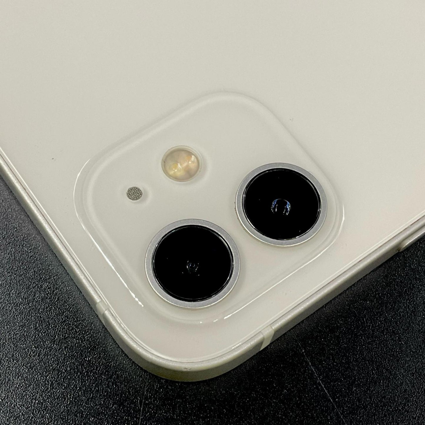 【全額返金保証】【最速発送】Apple iPhone iPhone 12 64GB ホワイト Softbank 白ロム 動作確認済 78%