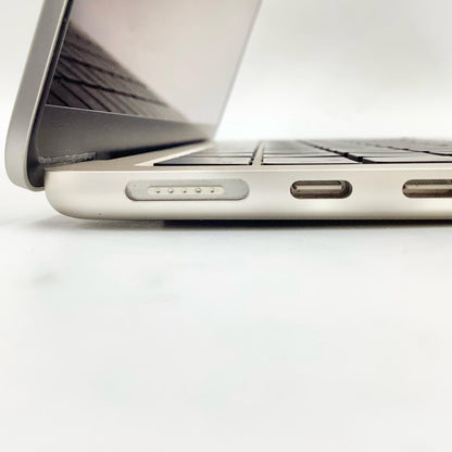 【全額返金保証】【最速発送】Apple MacBook Air 13インチ 2022 Apple M2 8GB SSD 256GB スターライト 92% 動作確認済