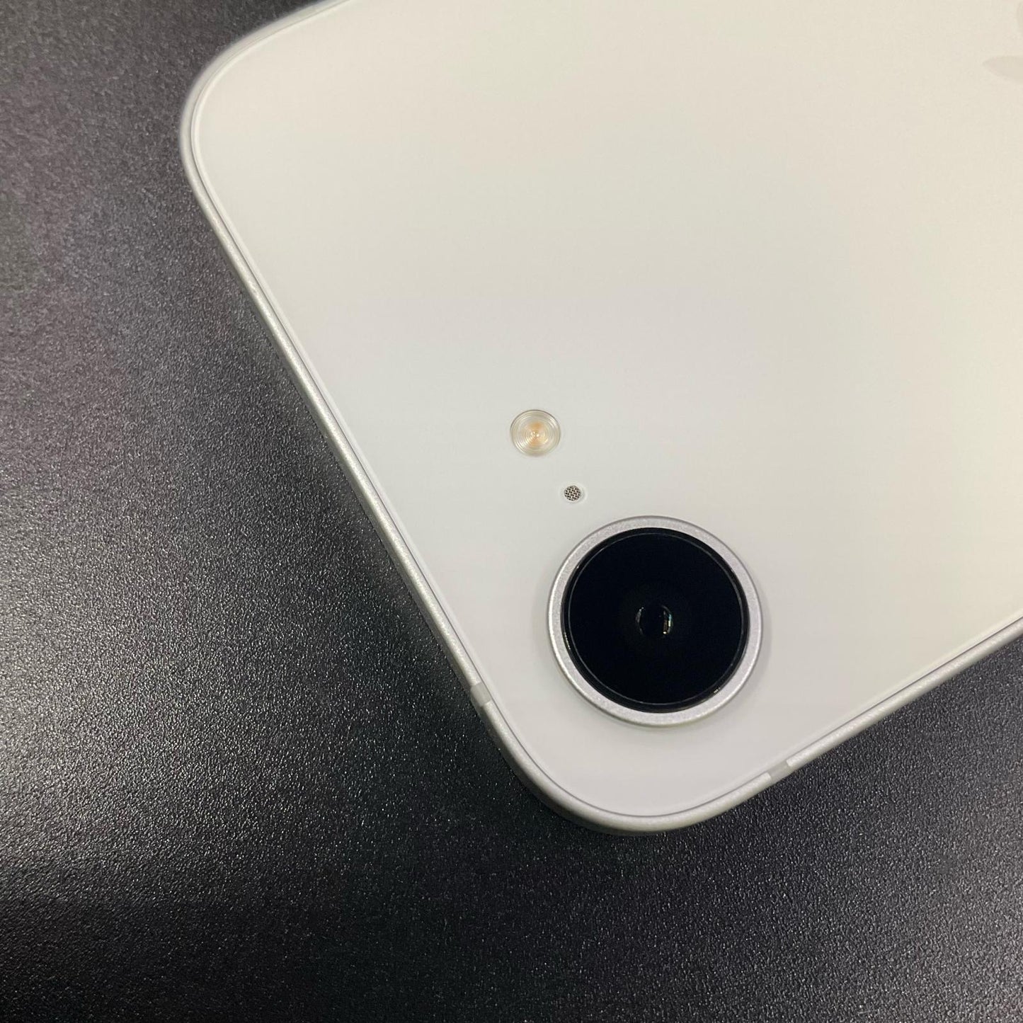 【全額返金保証】【最速発送】Apple iPhone iPhone 16e 128GB ホワイト SIMフリー 白ロム 超美品 動作確認済 100%