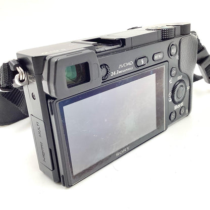【全額返金保証】【最速発送】Sony デジタル一眼 α6000 ILCE-6000 ボディ ブラック 動作確認済