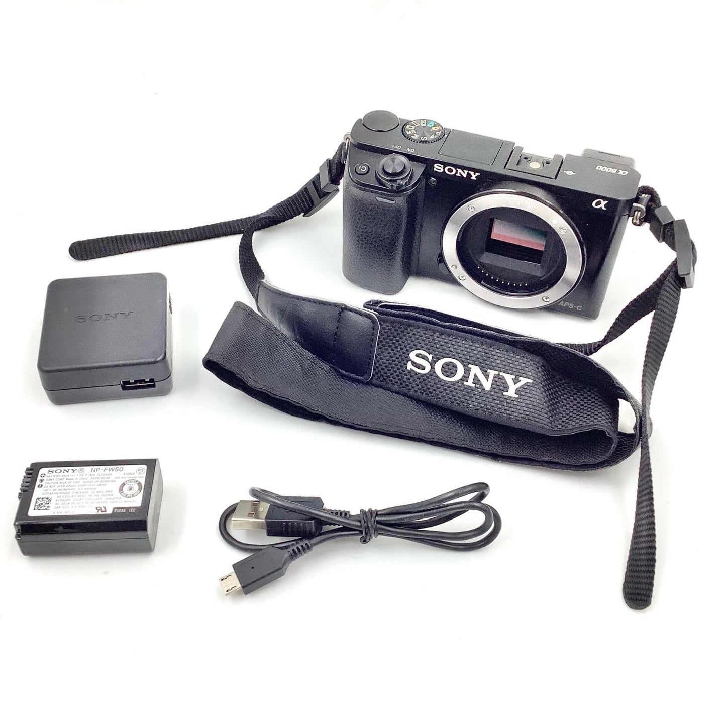 【全額返金保証】【最速発送】Sony デジタル一眼 α6000 ILCE-6000 ボディ ブラック 動作確認済