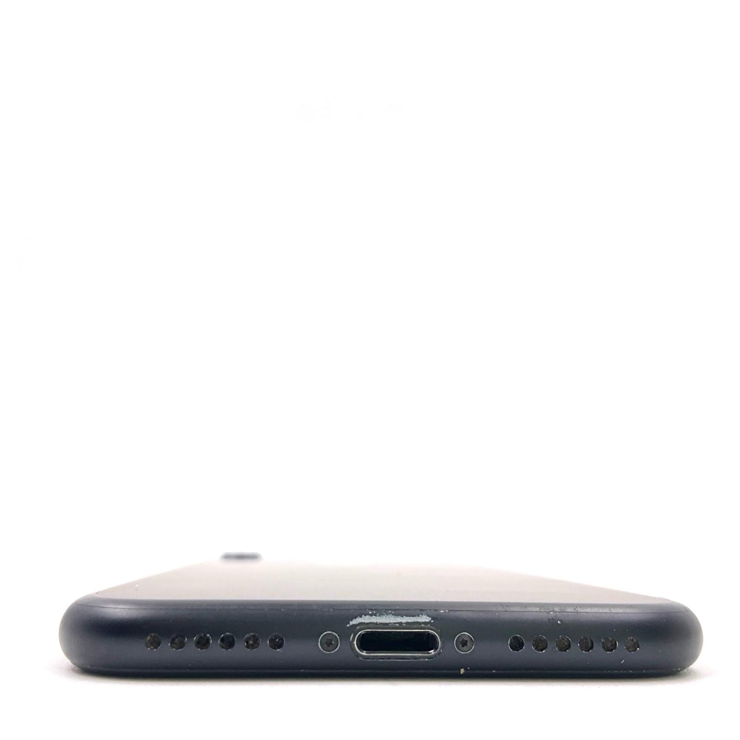 【全額返金保証】【最速発送】Apple iPhone iPhone 7 32GB ブラック au 白ロム 動作確認済 81%