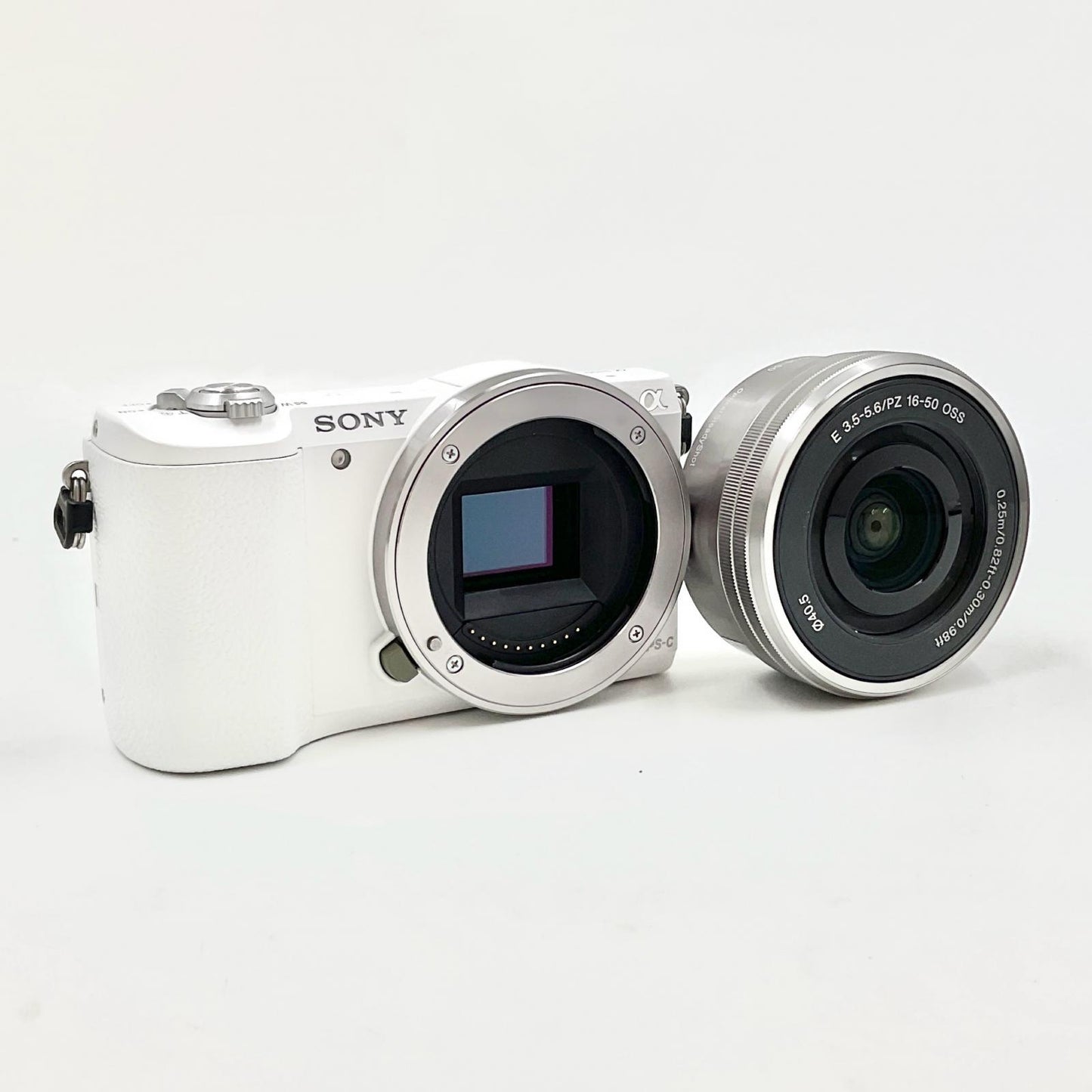 【全額返金保証】【最速発送】Sony デジタル一眼 α5100 ILCE-5100L パワーズームレンズキット [ホワイト] ホワイト 美品 動作確認済