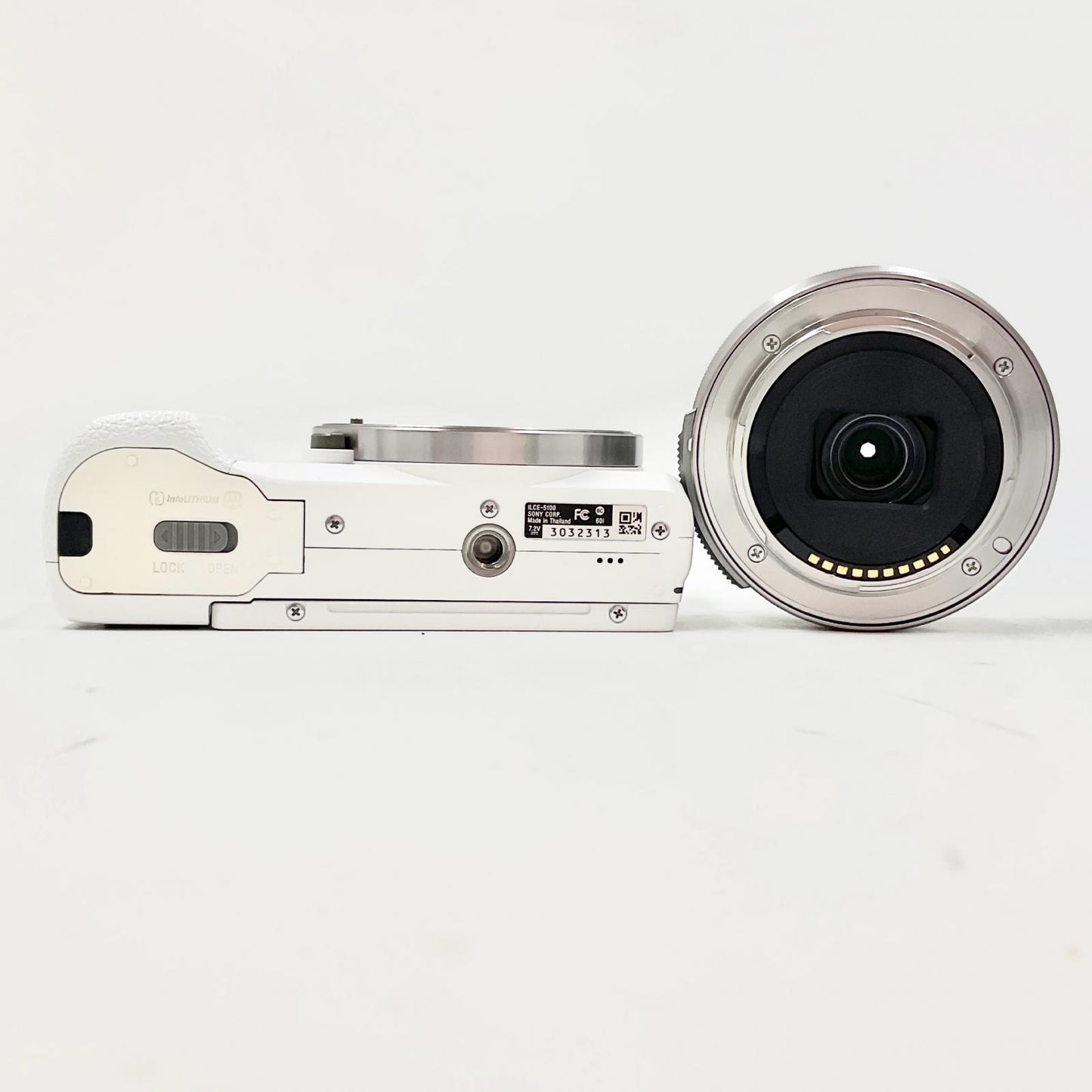 【全額返金保証】【最速発送】Sony デジタル一眼 α5100 ILCE-5100L パワーズームレンズキット [ホワイト] ホワイト 美品 動作確認済