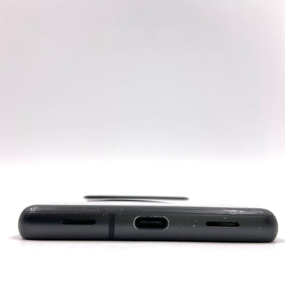 【全額返金保証】【最速発送】Google Pixel 7a 128GB Charcoal au G82U8 動作確認済