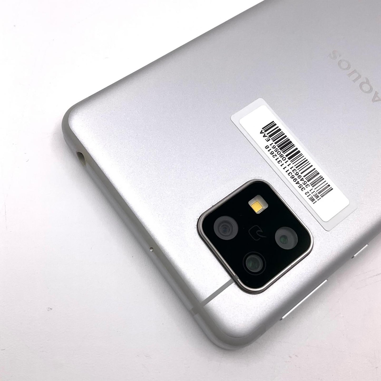 【全額返金保証】【最速発送】SHARP AQUOS sense4 64GB シルバー SIMフリー SH-M15 白ロム 動作確認済