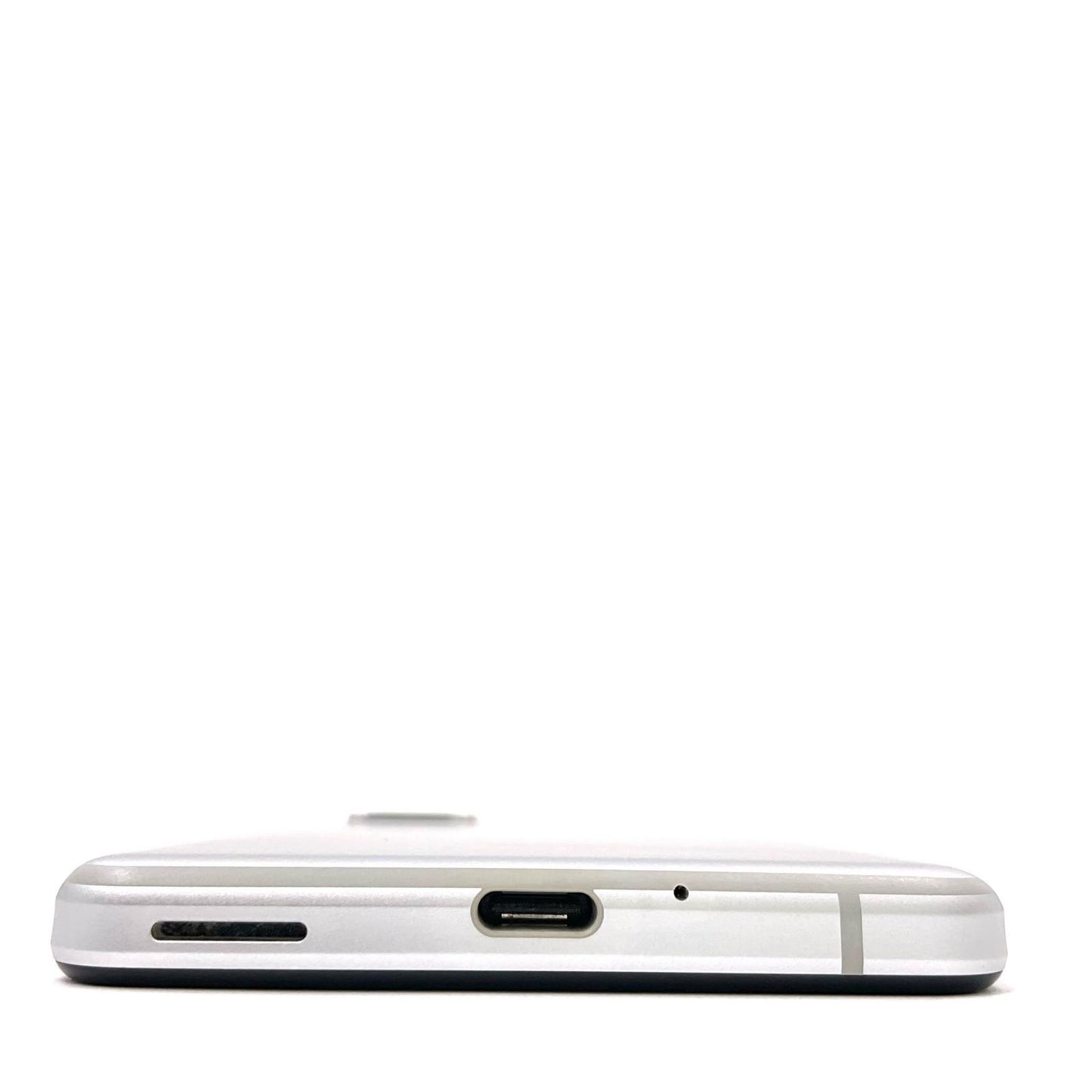【全額返金保証】【最速発送】SHARP AQUOS sense4 64GB シルバー SIMフリー SH-M15 白ロム 動作確認済