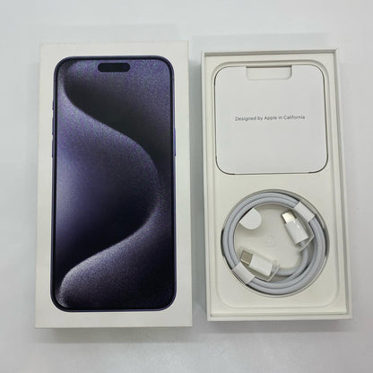 【全額返金保証】【最速発送】Apple iPhone iPhone 15 Pro Max 256GB ブルーチタニウム docomo SIMフリー 白ロム 美品 動作確認済 86%