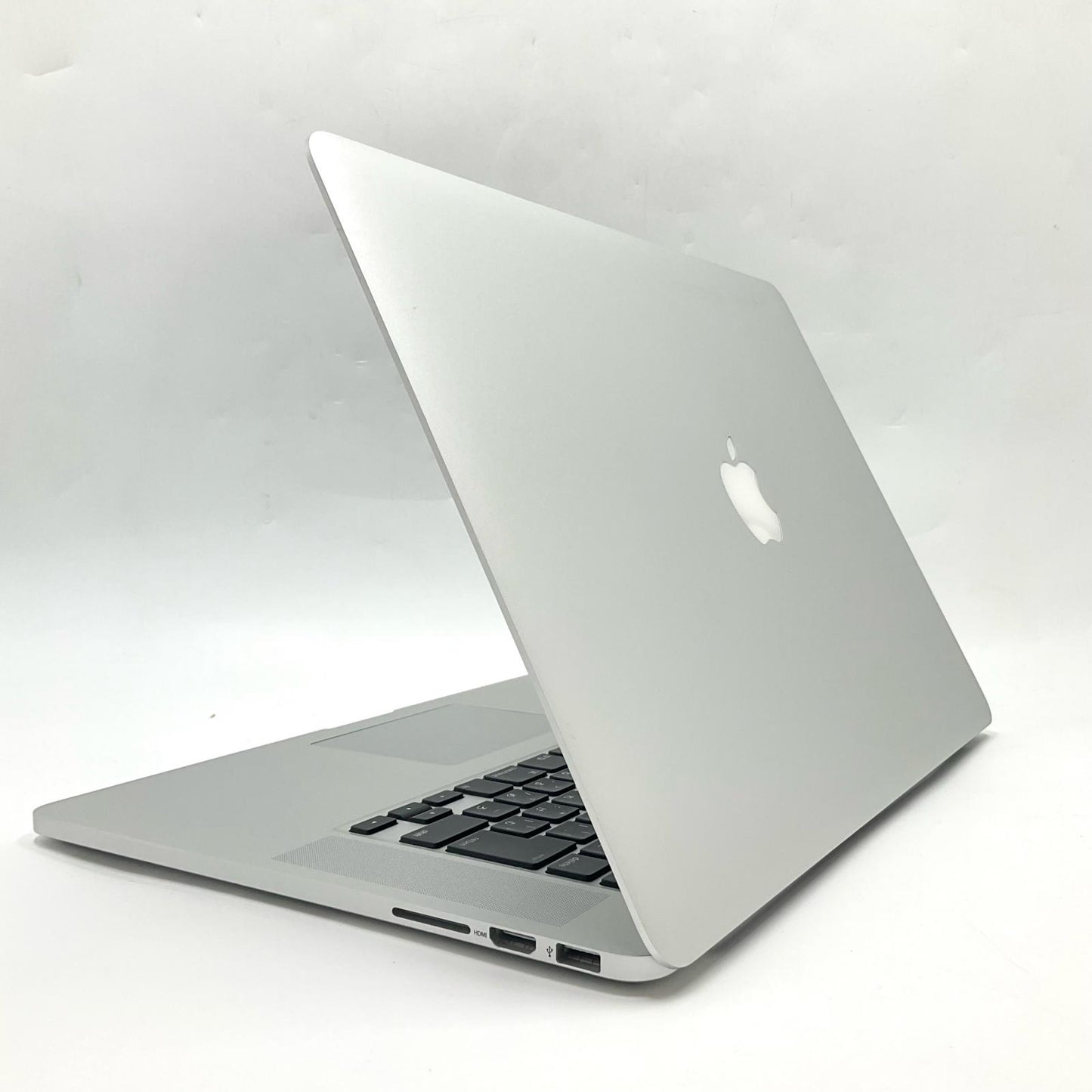 【全額返金保証】【最速発送】Apple MacBook Pro 15.4インチ 2013 2.3 GHz クアッドコア Intel Core i7 16GB SSD 512GB シルバー 90.1% 動作確認済