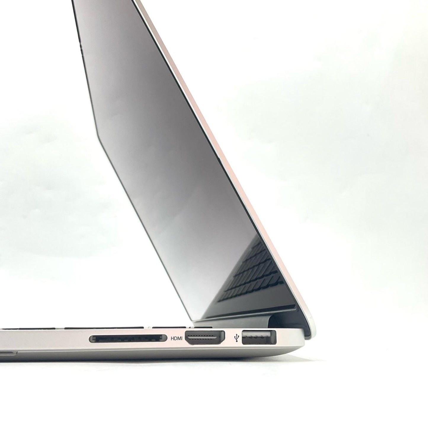 【全額返金保証】【最速発送】Apple MacBook Pro 15.4インチ 2013 2.3 GHz クアッドコア Intel Core i7 16GB SSD 512GB シルバー 90.1% 動作確認済