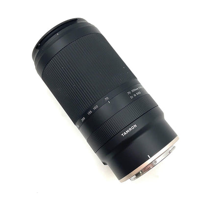 【全額返金保証】【最速発送】TAMRON 70-300mm F/4.5-6.3 Di III RXD (Model A047) [ニコンZ用] 動作確認済