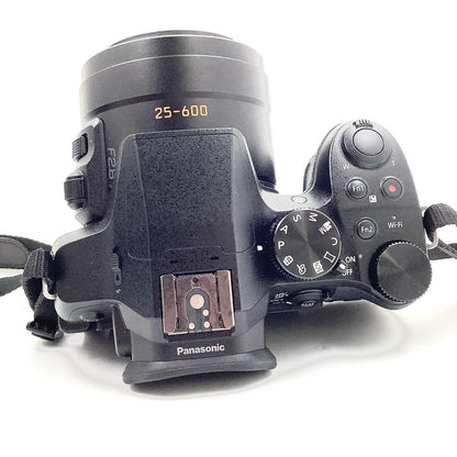 【全額返金保証】【最速発送】Panasonic コンパクトデジタルカメラ LUMIX DMC-FZ300 ブラック 美品 動作確認済