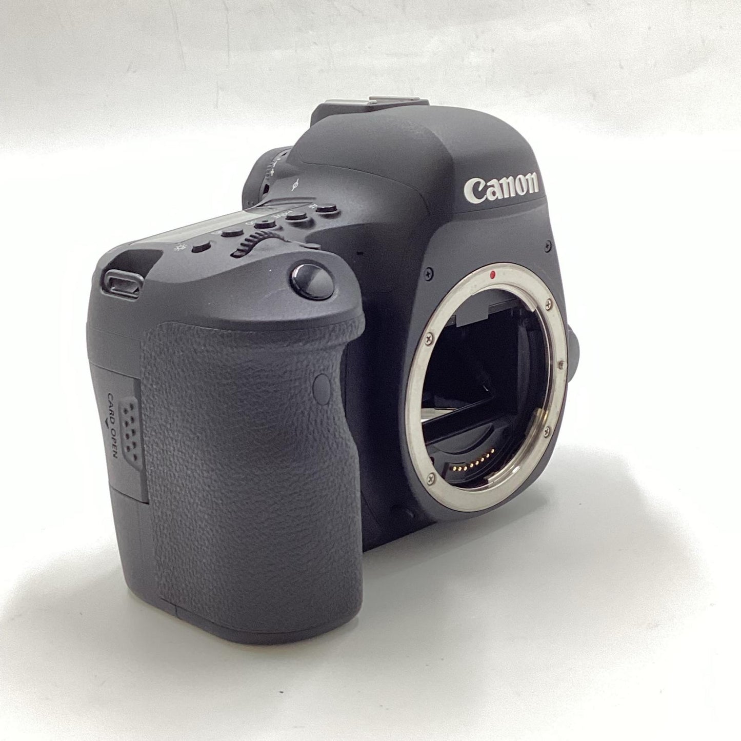 【全額返金保証】【最速発送】Canon デジタル一眼 EOS 6D Mark II ボディ ブラック 美品 動作確認済