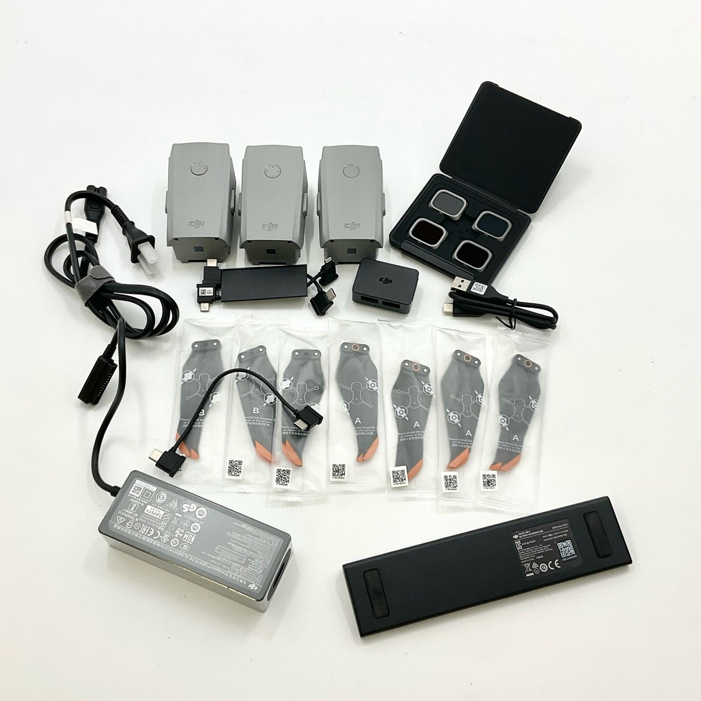 【全額返金保証】【最速発送】DJI Air 2S FLY MORE COMBO 美品 動作確認済