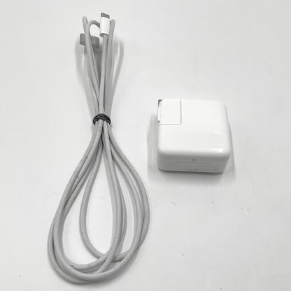 【全額返金保証】【最速発送】Apple MacBook Air 13インチ 2024 Apple M3 8GB SSD 256GB シルバー 100% 動作確認済