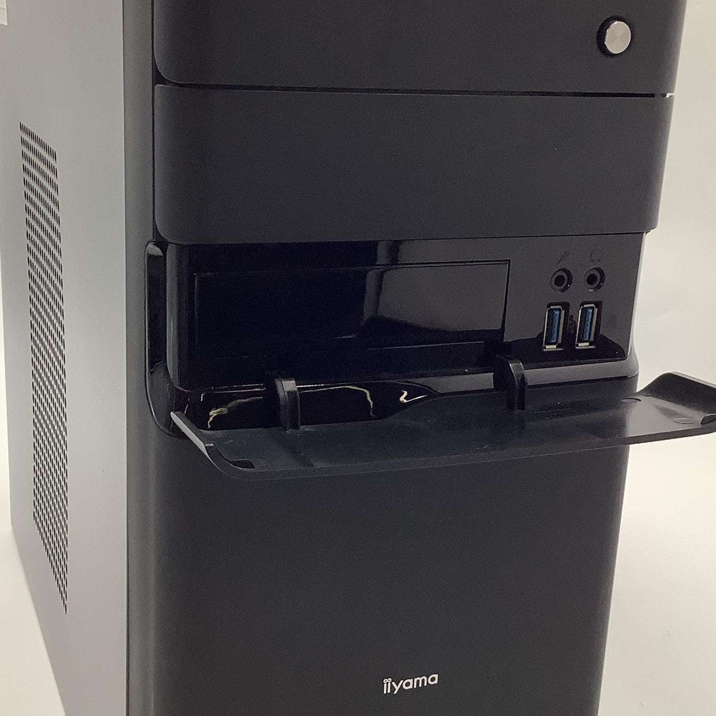 【全額返金保証】【最速発送】iiyama STYLE-M0B5-RP54-EZX IStDXs-M0B5-ARP54-EZSXB AMD Ryzen 5 Pro 4650G with Radeon Graphics 8GB M.2 SSD 512GB 超美品 動作確認済