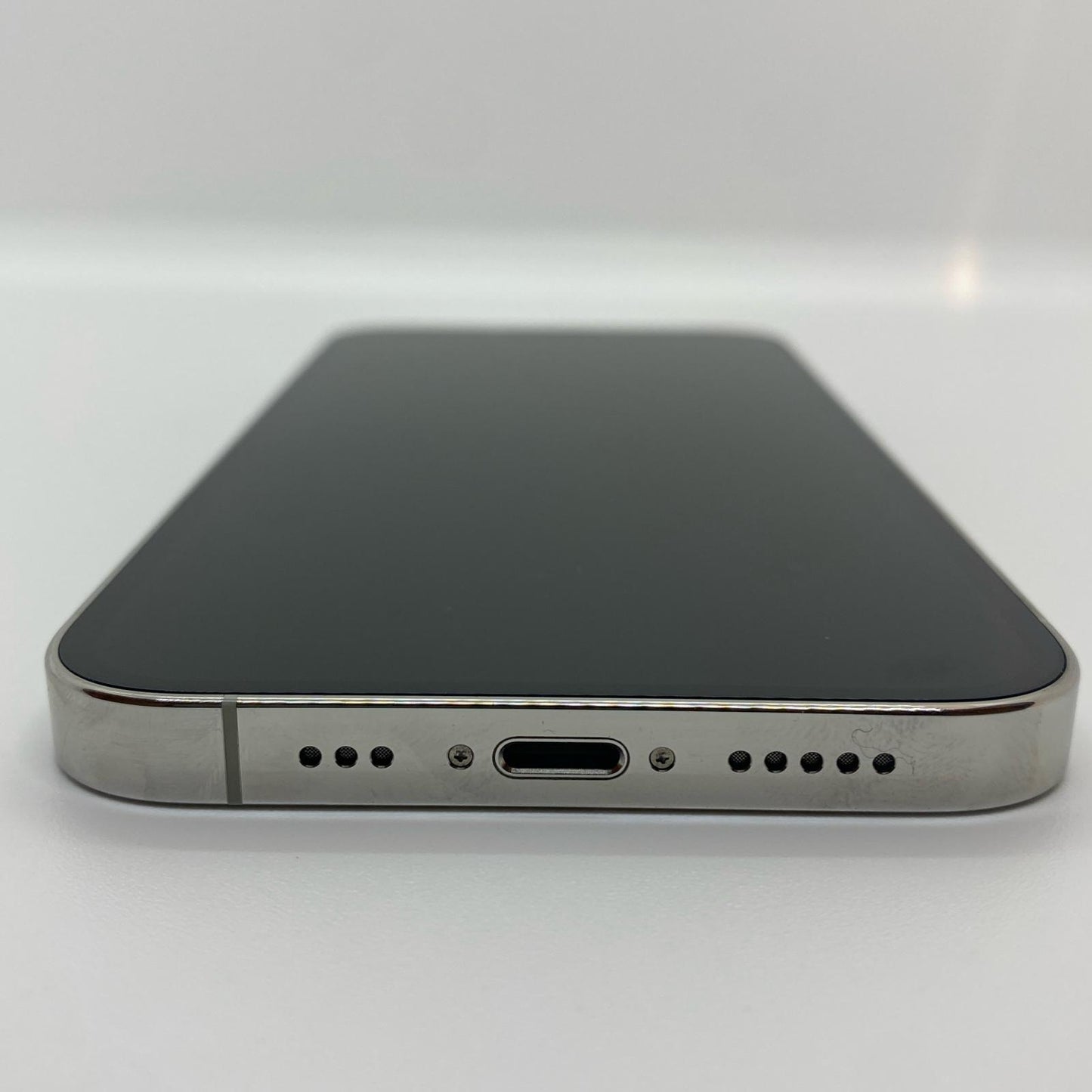 【全額返金保証】【最速発送】Apple iPhone iPhone 13 Pro 256GB シルバー SIMフリー 美品 動作確認済 85%