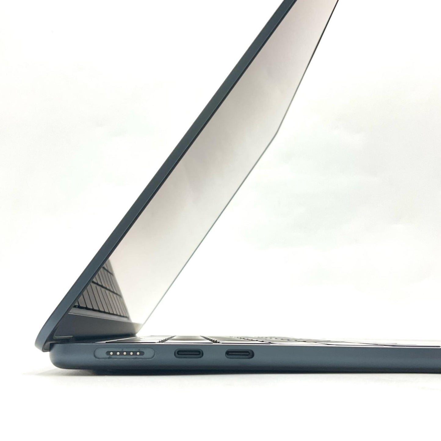 【全額返金保証】【最速発送】Apple MacBook Air 13.6インチ 2022 Apple M2 16GB SSD 256GB ミッドナイト 100% 超美品 動作確認済