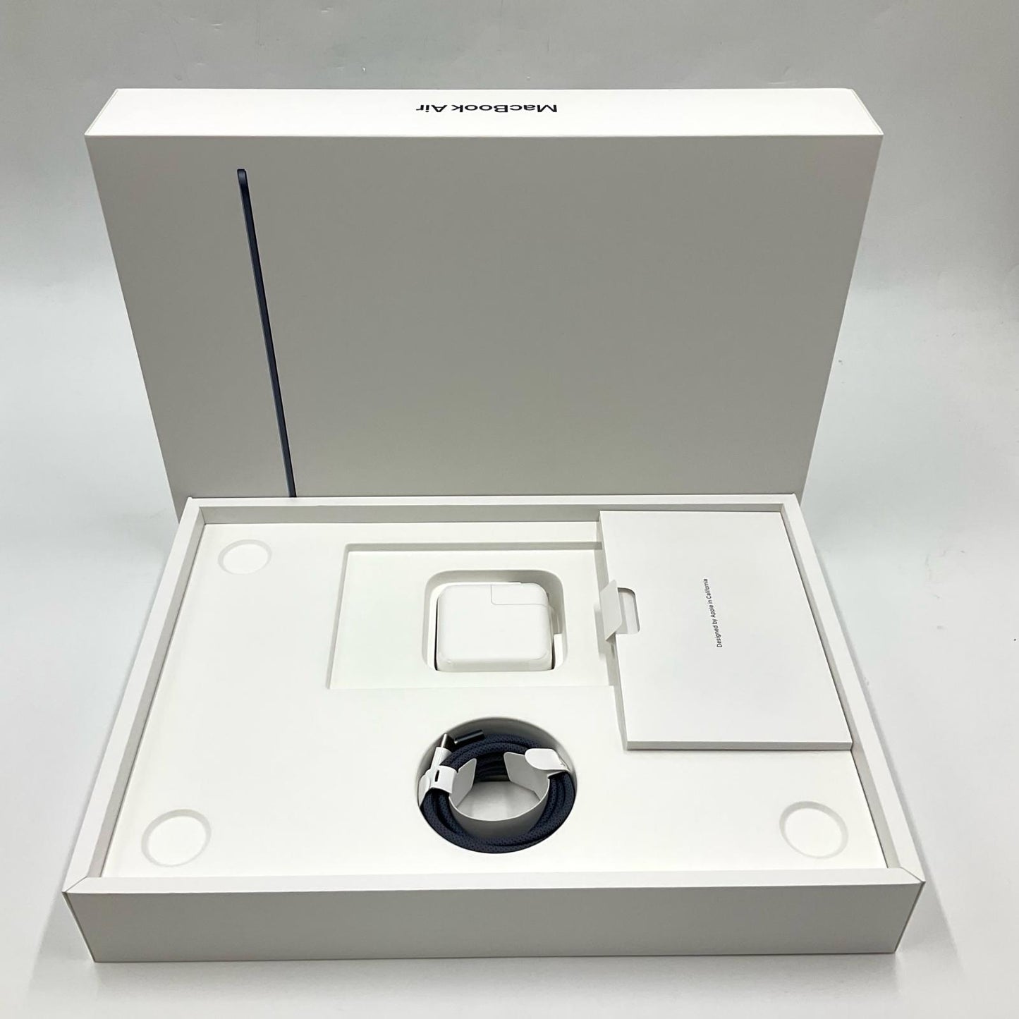 【全額返金保証】【最速発送】Apple MacBook Air 13.6インチ 2022 Apple M2 16GB SSD 256GB ミッドナイト 100% 超美品 動作確認済