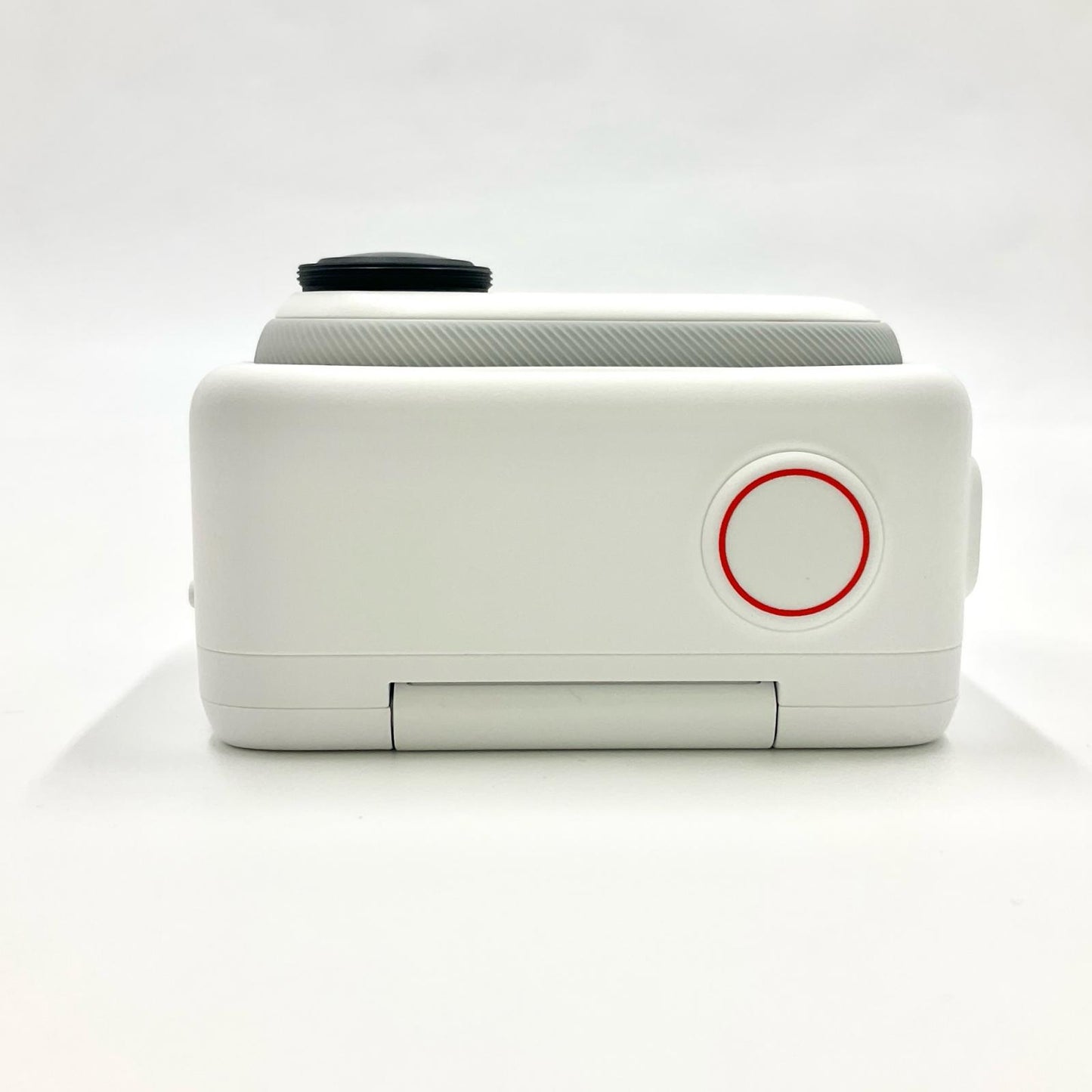 【全額返金保証】【最速発送】Insta360 GO 3S (128GB) [アークティックホワイト] 超美品 動作確認済