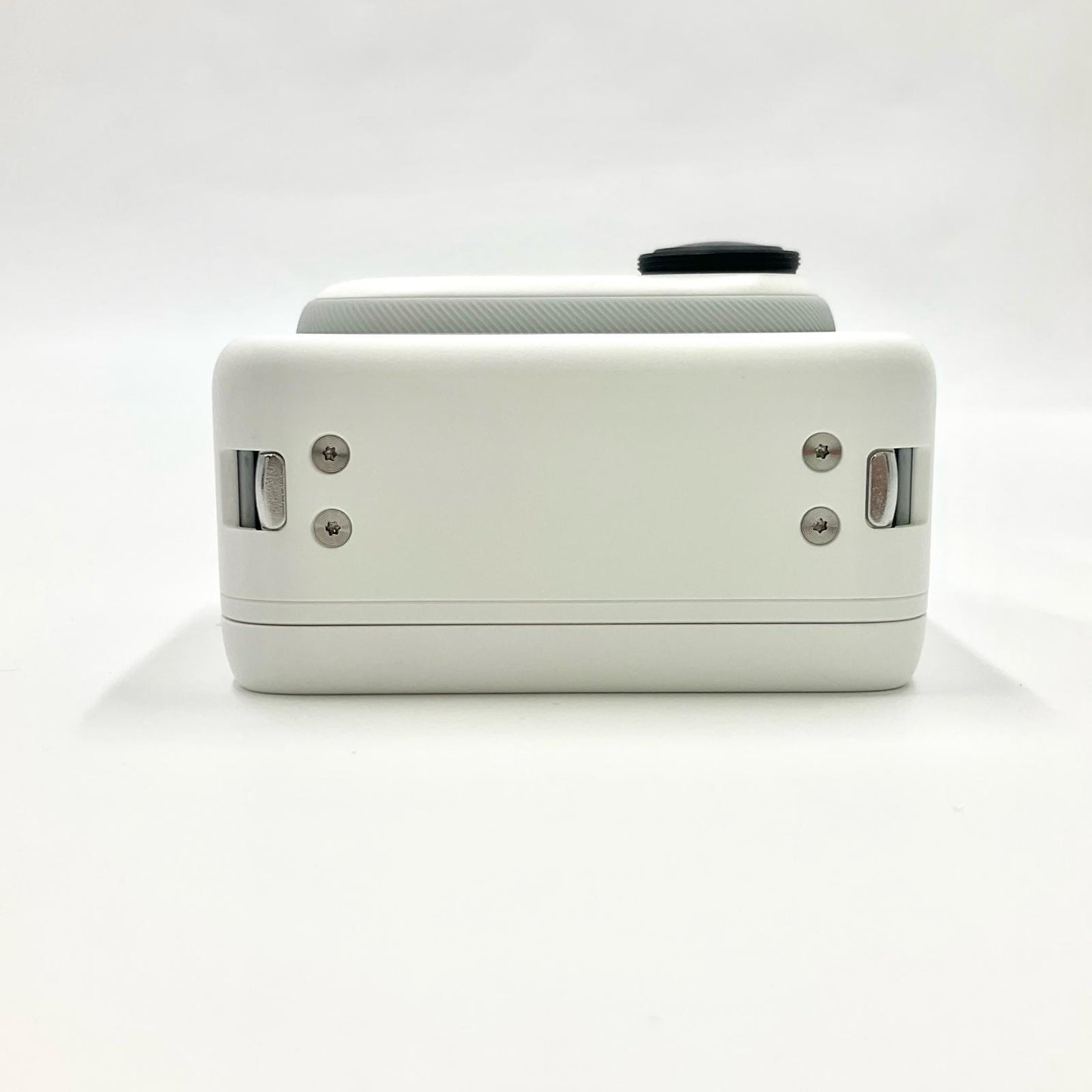 【全額返金保証】【最速発送】Insta360 GO 3S (128GB) [アークティックホワイト] 超美品 動作確認済