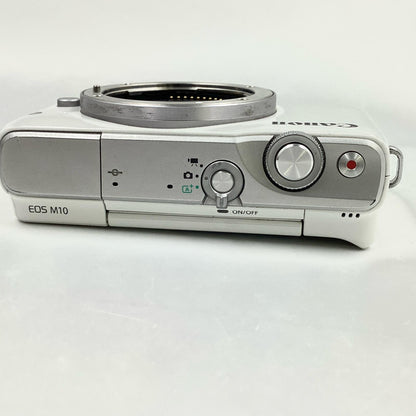 【全額返金保証】【最速発送】Canon デジタル一眼 EOS M10 ダブルズームキット [ホワイト] 動作確認済