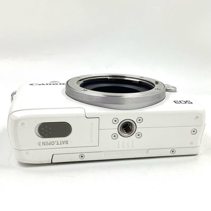 【全額返金保証】【最速発送】Canon デジタル一眼 EOS M10 ダブルズームキット [ホワイト] 動作確認済