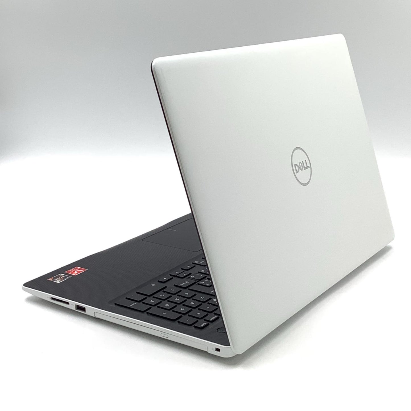【全額返金保証】【最速発送】DELL Inspiron 3585 P75F008 AMD Ryzen 5 2500U with Radeon Vega Mobile Gfx 8GB M.2 SSD 256GB 82.1% 動作確認済