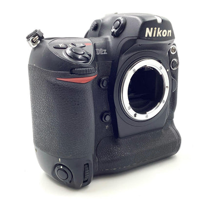 【最速発送】Nikon デジタル一眼 D2X ボディ ブラック【難有】