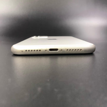 【全額返金保証】【最速発送】Apple iPhone iPhone 11 64GB ホワイト au SIMフリー 白ロム 動作確認済 83%